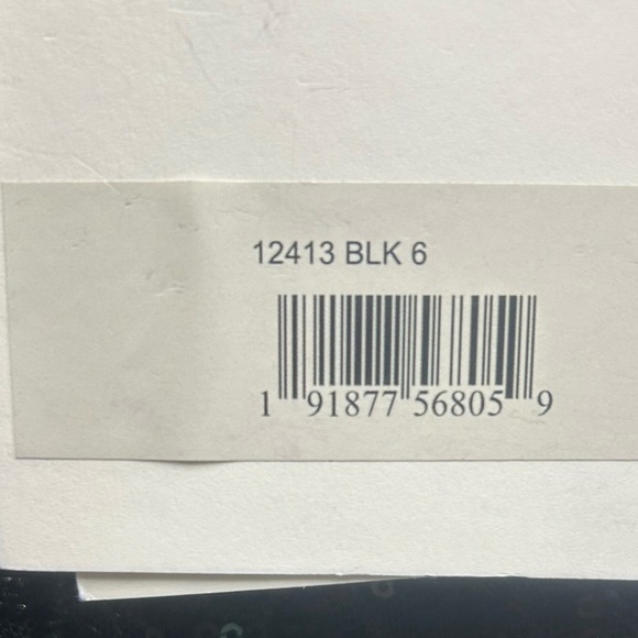 Mac Duggal 12413 NWT EMBROIDERED CAP SLEEVE A LINE DRESS - Picture 9 of 10